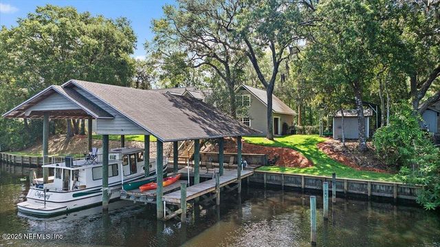 2820 OAKLAND Drive, Green Cove Springs, FL 32043