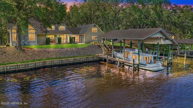 2820 OAKLAND Drive, Green Cove Springs, FL 32043