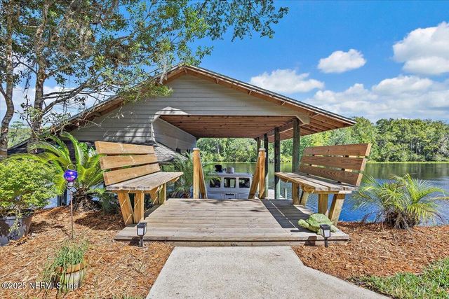 2820 OAKLAND Drive, Green Cove Springs, FL 32043
