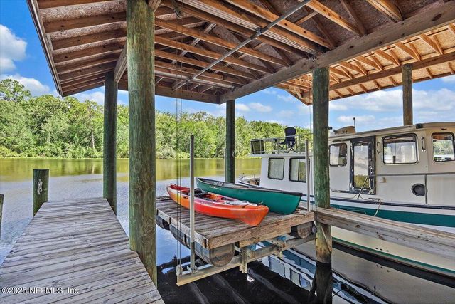 2820 OAKLAND Drive, Green Cove Springs, FL 32043