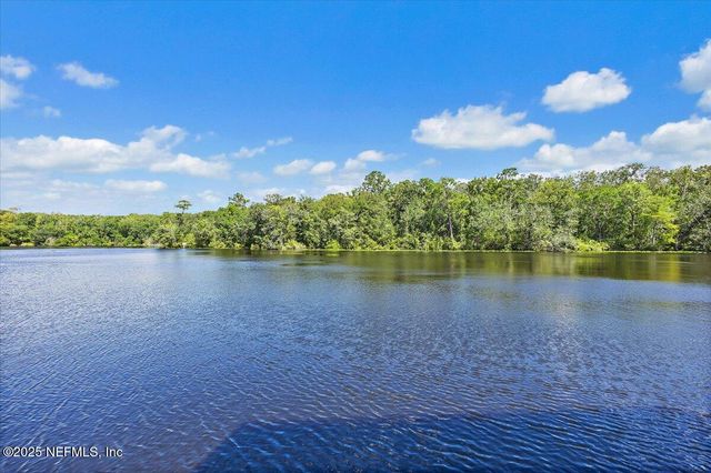 2820 OAKLAND Drive, Green Cove Springs, FL 32043