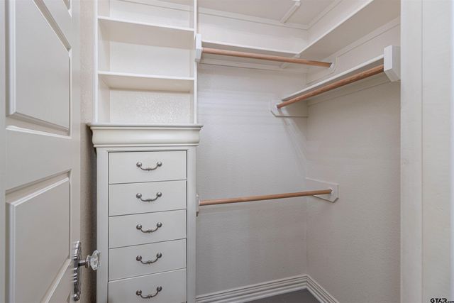 10969 Deer Creek Dr, Tyler, TX 75707