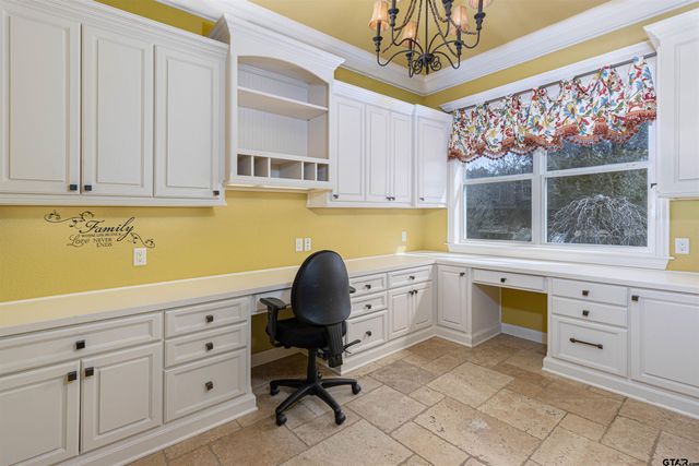 10969 Deer Creek Dr, Tyler, TX 75707