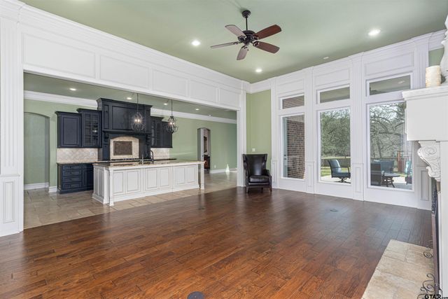 10969 Deer Creek Dr, Tyler, TX 75707