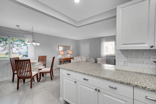 646 Flanders N, Delray Beach, FL 33484