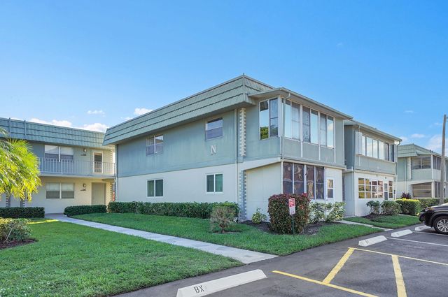 646 Flanders N, Delray Beach, FL 33484