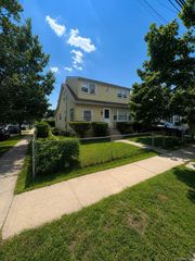 801 Oak Street, Bellmore, NY 11710