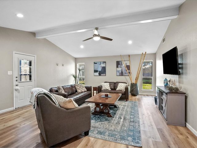 516 S Alabama Street, Celina, TX 75009