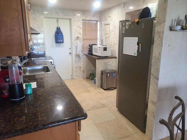 3050 N Palm Aire Drive 504, Pompano Beach, FL 33069