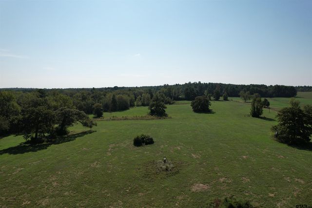 879 W CR 3390, Crockett, TX 75835