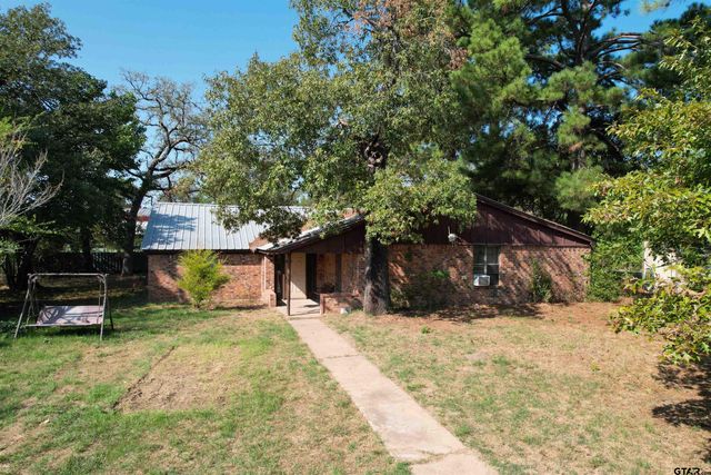 879 W CR 3390, Crockett, TX 75835