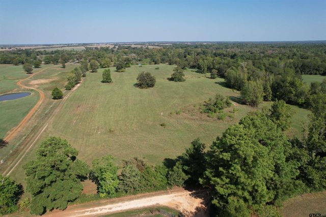 879 W CR 3390, Crockett, TX 75835