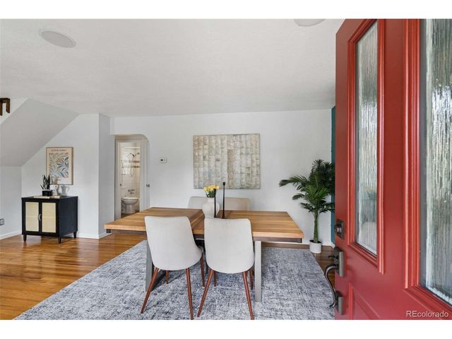 556 S Canosa Ct, Denver, CO 80219