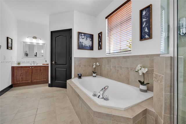 3164 SW 147th Pl, Miami, FL 33185