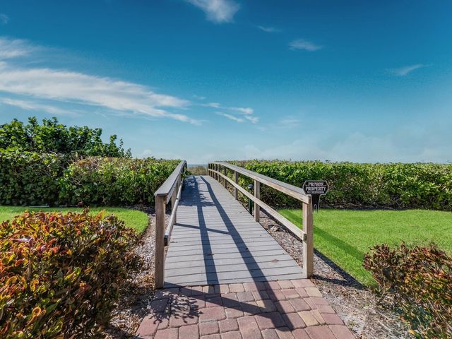 4234 GULF OF MEXICO DRIVE J1, Longboat Key, FL 34228