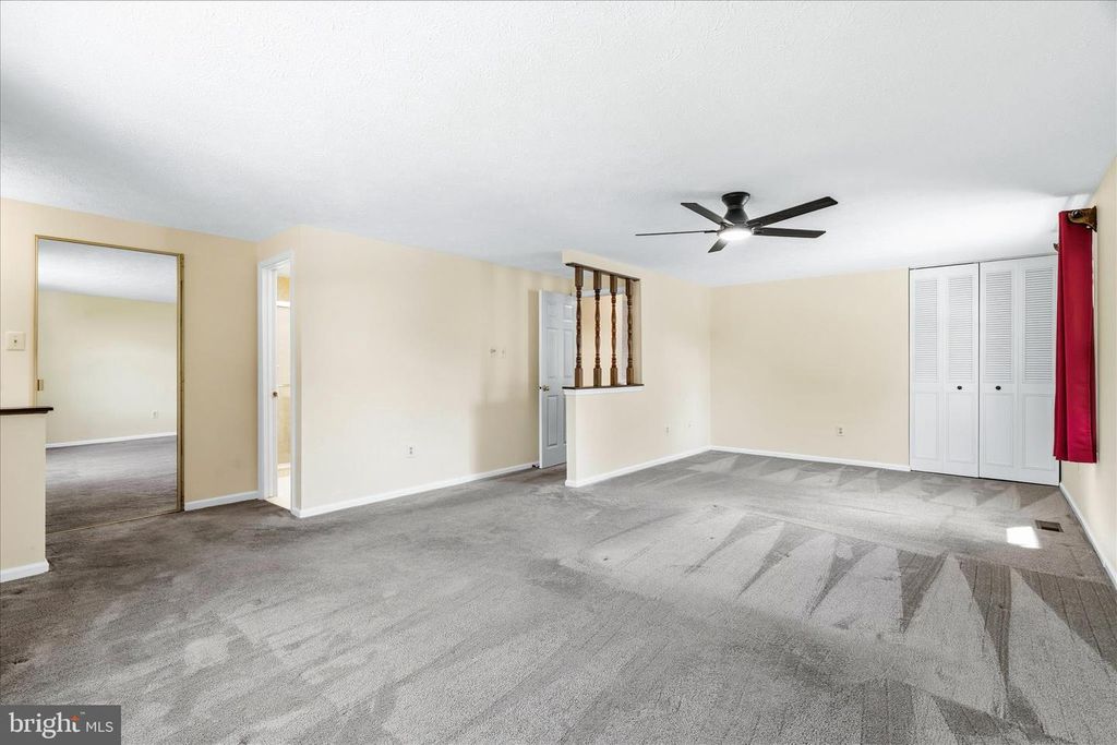 Image 20 of property listing at 1323 BUTTERFLY LN, Frederick, MD 21703