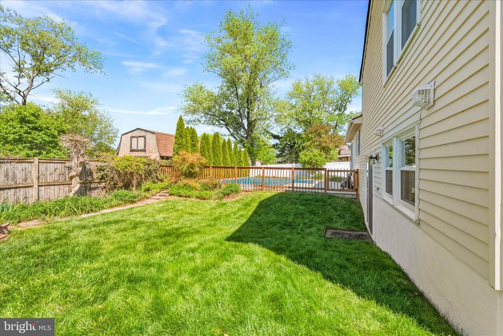 Image 33 of property listing at 1323 BUTTERFLY LN, Frederick, MD 21703