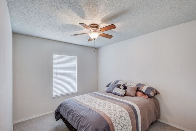 983 Acorn Drive, Lewisville, TX 75067