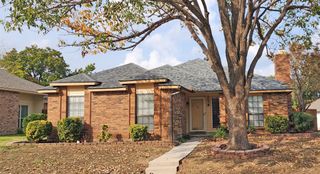 983 Acorn Drive, Lewisville, TX 75067
