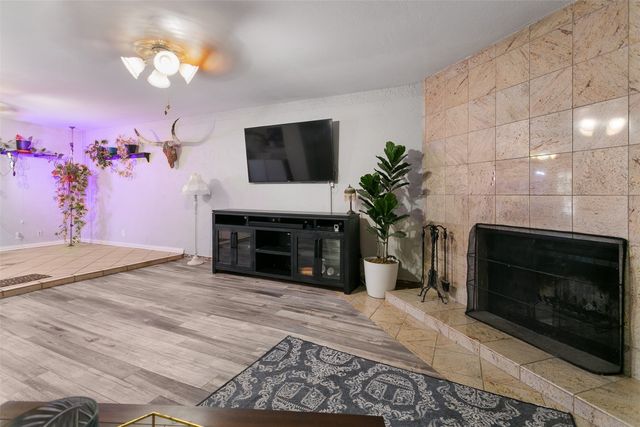 6608 Mccoy Court, Watauga, TX 76148