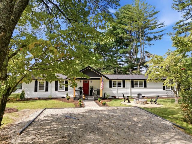 22 Gardenia Way, Blairsville, GA 30512