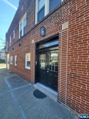 160 Stuyvesant Avenue 5, Kearny, NJ 07032