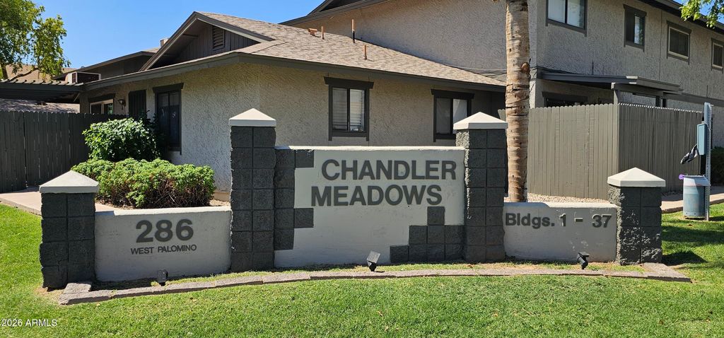 286 W PALOMINO Drive 120, Chandler, AZ 85225 — exterior