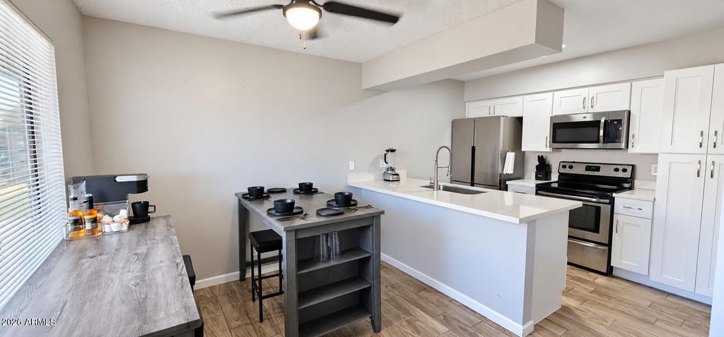 286 W PALOMINO Drive 120, Chandler, AZ 85225 — photo 4