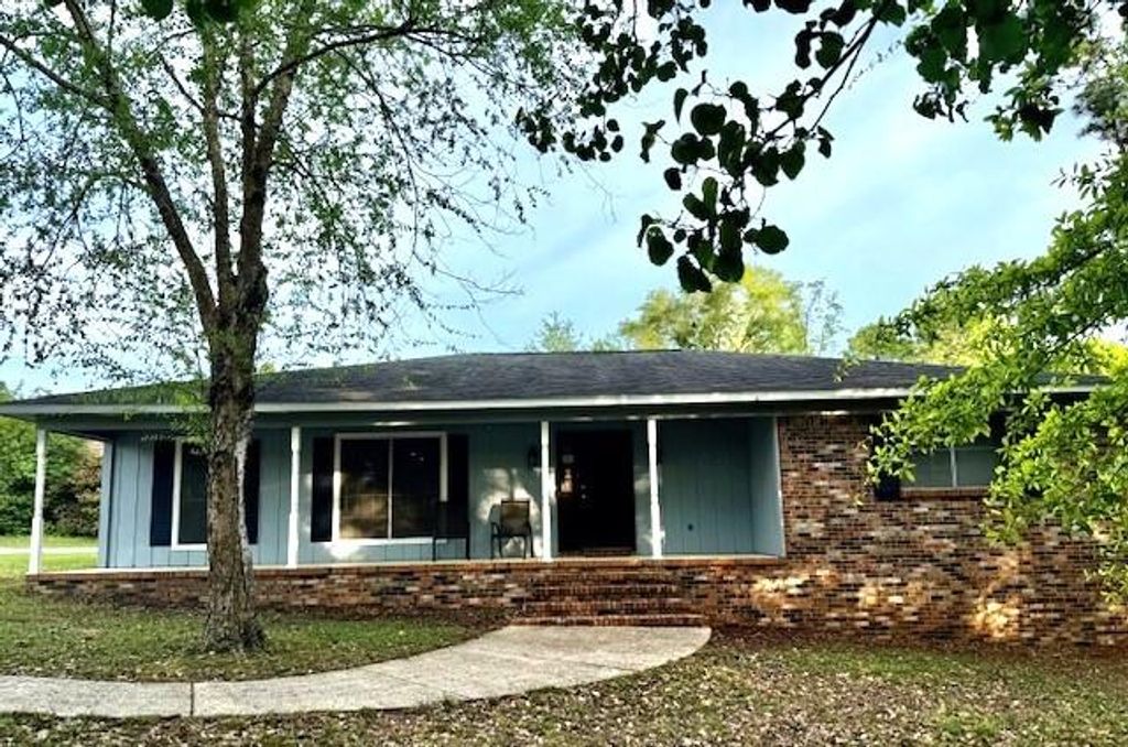 7531 Branchwood Drive, Mobile, AL 36695