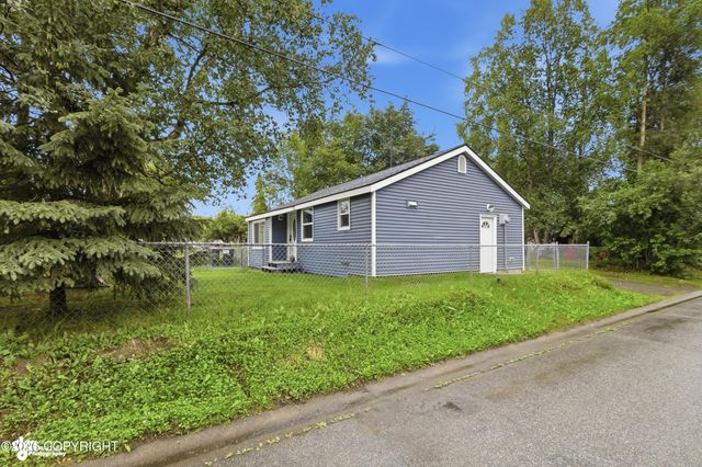 4502 Klondike Court, Anchorage, AK 99508