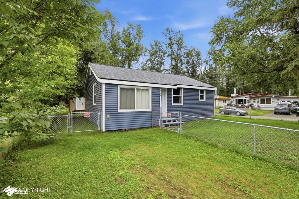 4502 Klondike Court, Anchorage, AK 99508