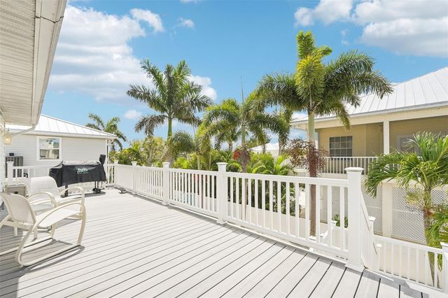 262 S HARBOR DRIVE, Holmes Beach, FL 34217