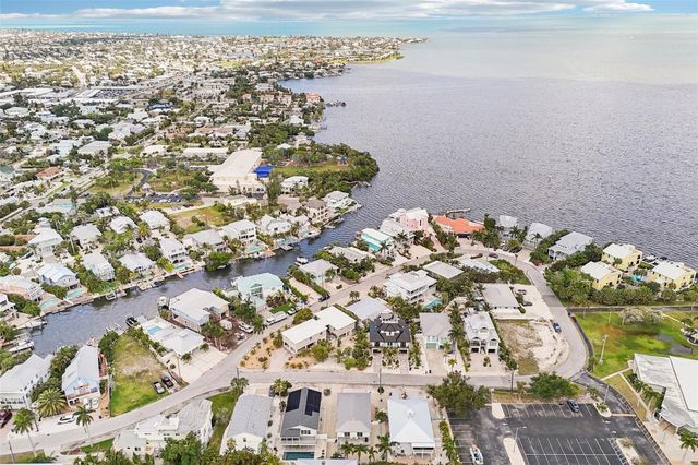 262 S HARBOR DRIVE, Holmes Beach, FL 34217