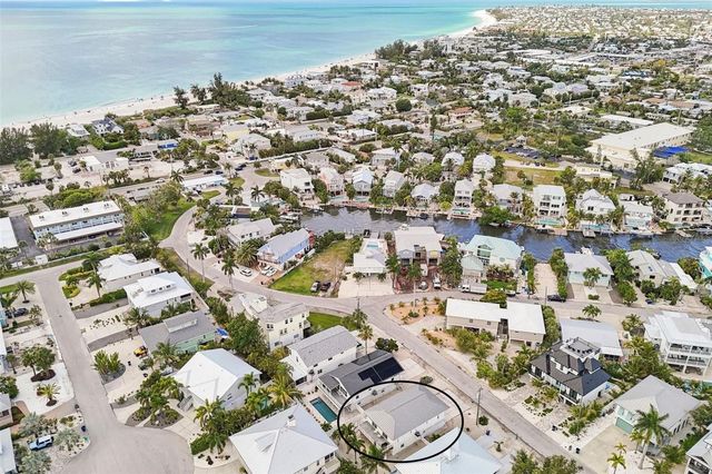 262 S HARBOR DRIVE, Holmes Beach, FL 34217