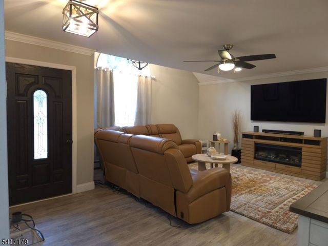 321 Wagon Wheel Rd, Montague Twp., NJ 07827