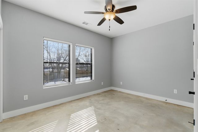 1004 W Hanna Street, Denison, TX 75020