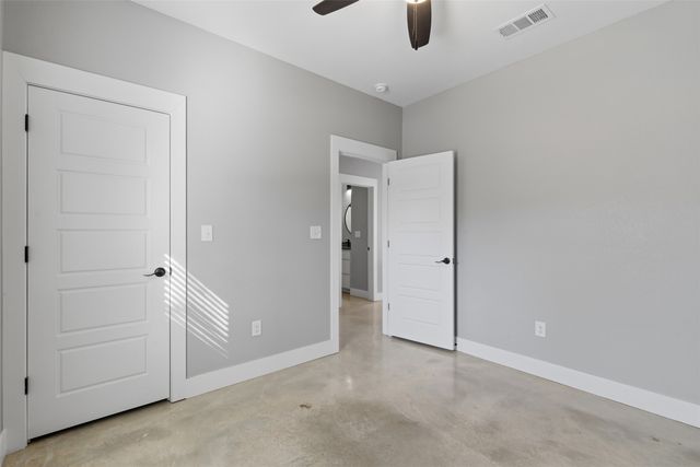 1004 W Hanna Street, Denison, TX 75020