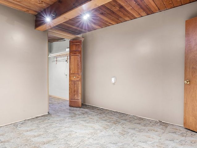 210 S Ben Street, Plano, IL 60545