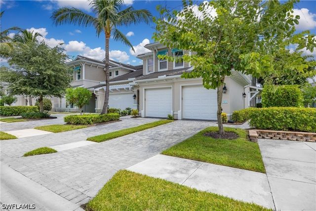 6966 Avalon CIR 908, Naples, FL 34112