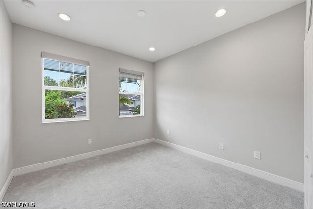 6966 Avalon CIR 908, Naples, FL 34112