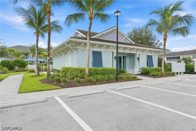 6966 Avalon CIR 908, Naples, FL 34112