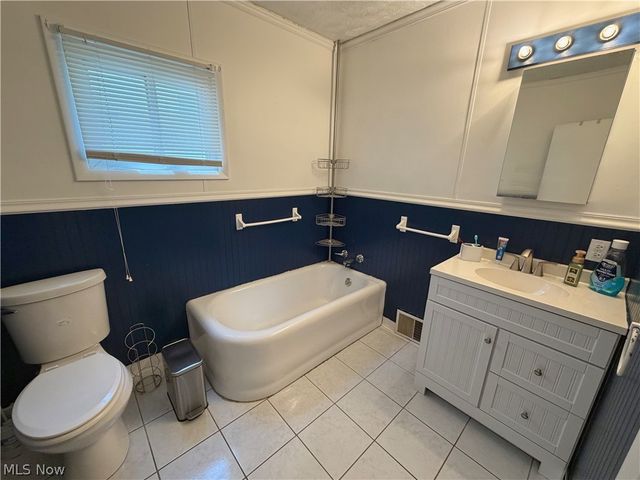 1211 Jennings Avenue, East Liverpool, OH 43920