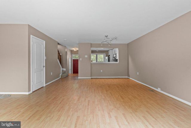 8 WESSEX CT, Reisterstown, MD 21136