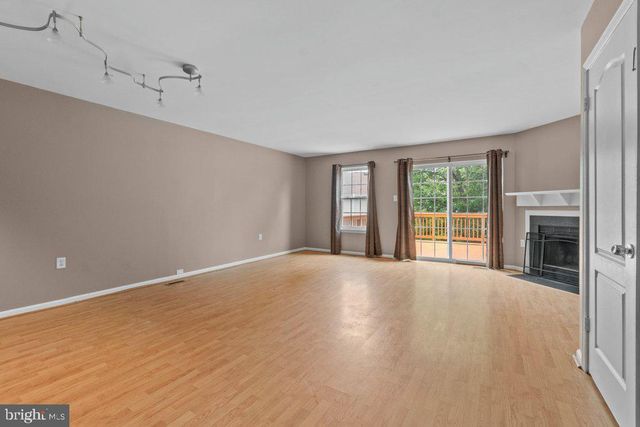 8 WESSEX CT, Reisterstown, MD 21136