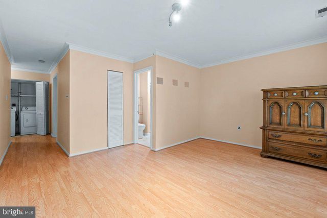8 WESSEX CT, Reisterstown, MD 21136