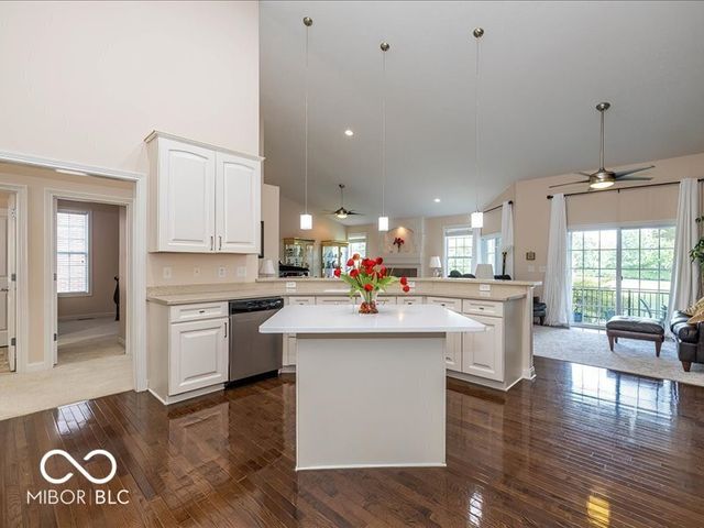 15471 Mission Hills Drive, Carmel, IN 46033
