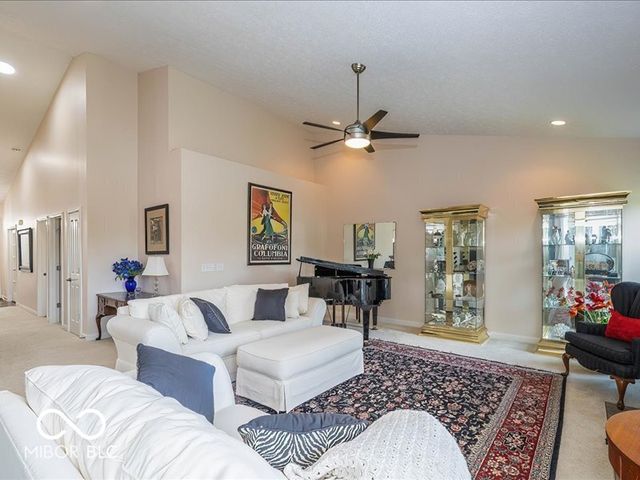 15471 Mission Hills Drive, Carmel, IN 46033