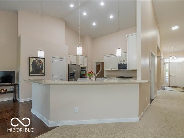 15471 Mission Hills Drive, Carmel, IN 46033