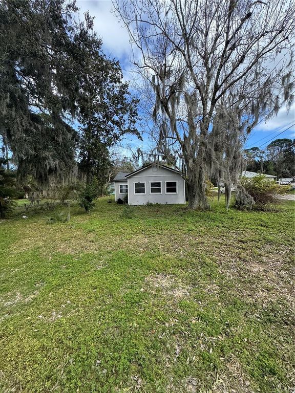 Image 33 of property listing at 309 OLD MISSION ROAD, New Smyrna Beach, FL 32168