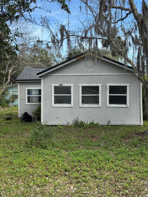 Image 34 of property listing at 309 OLD MISSION ROAD, New Smyrna Beach, FL 32168